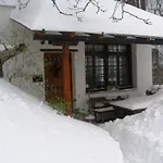 Pensión Seirios 4*