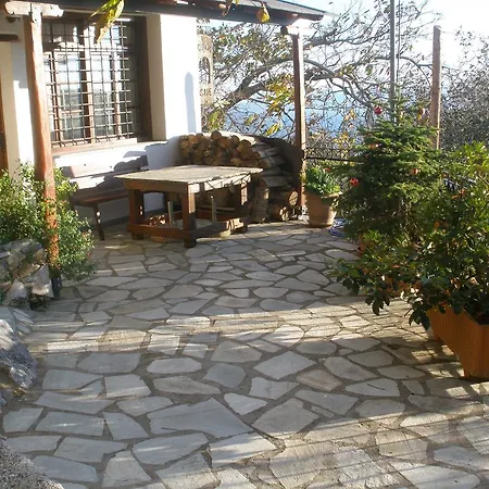Guest house Seirios *