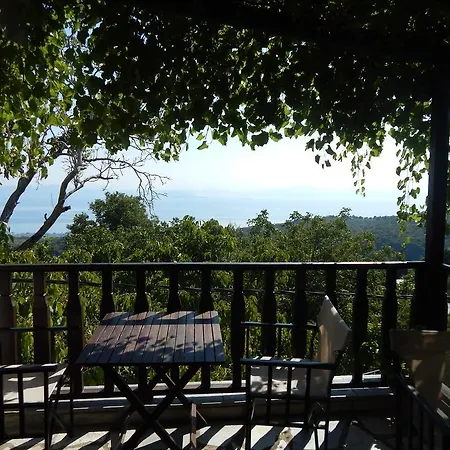 Seirios Guest house *
